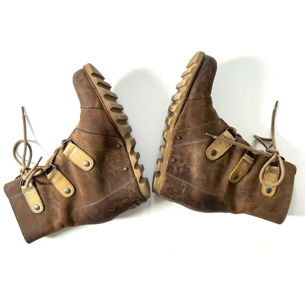 Sorel Joan of Arctic Wedge Mid Brown Distressed Genuine Leather Waterproof Boots
